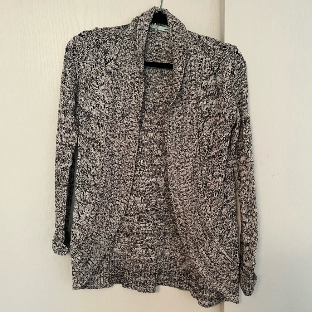 Maurices Black and white cover up